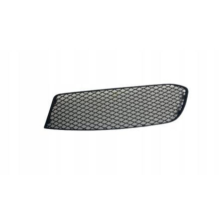 MERCEDES A-KLASA W176 AMG KRATKA ZDERZAKA PRAWA A1768851422