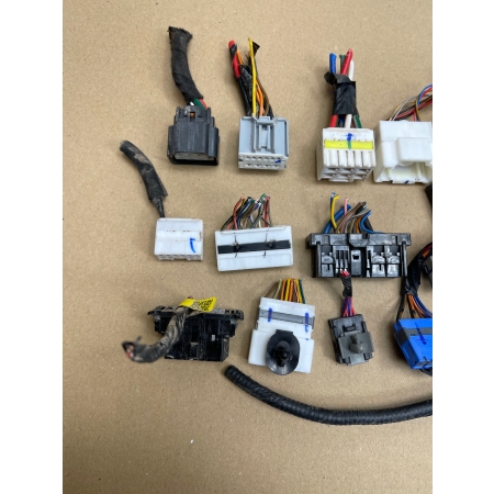 B3 KIA CARNIVAL IV 2020 - KOSTKA WTYCZKA PLUG WIĄZKI PRZEWODÓW ORYGINAŁ