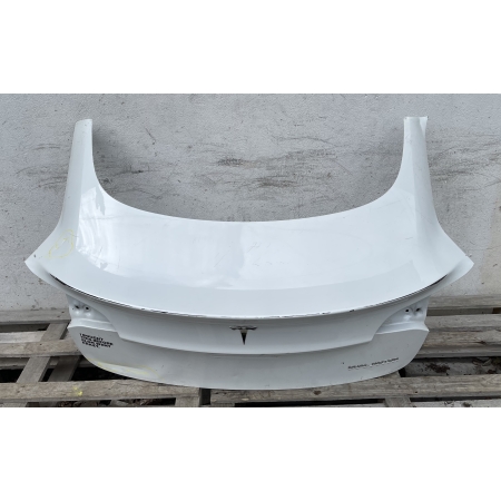 TESLA III MODEL 3 KLAPA TYŁ TYLNA POKRYWA BAGAŻNIKA