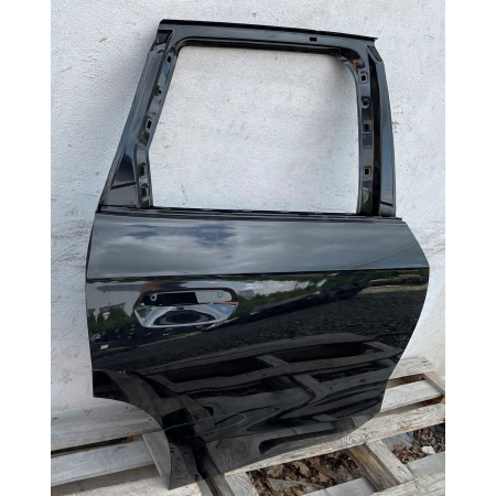BMW X1 U11 DRZWI PRAWE TYŁ TYLNE
