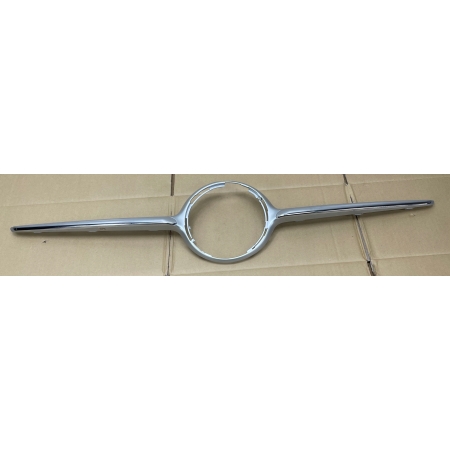 MERCEDES C-KLASA W206 LISTWA GRILLA ATRAPY A2068884200