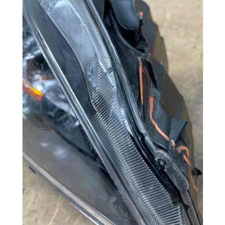 MAZDA 3 BL 2008 - 2012 EUROPA LAMPA REFLEKTOR PRAWA PRZÓD BDG7-51030