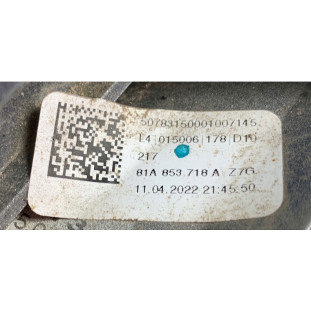 LISTWA BŁOTNIKA PRZÓD PRAWA AUDI Q2 81A853718A