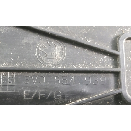 LISTWA DRZWI LEWA PRZÓD SKODA SUPERB III 3V0854939