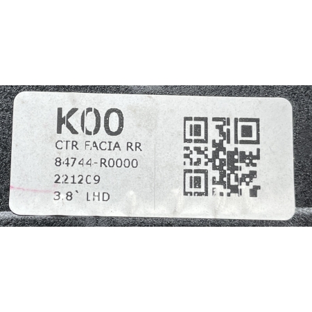 B3 KIA CARNIVAL IV 2020 - OSŁONA OBUDOWA LICZNIKA ZEGARÓW 84744-R0000