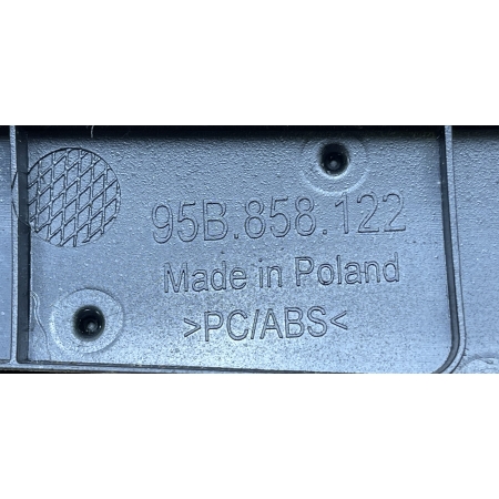 B1 PORSCHE MACAN S 2015 OSŁONA ZAŚLEPKA DESKI 95B858122