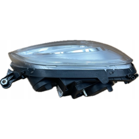 FIAT PANDA III 2018 - LAMPA PRAWA PRZÓD PRZEDNIA REFLEKTOR 521935530