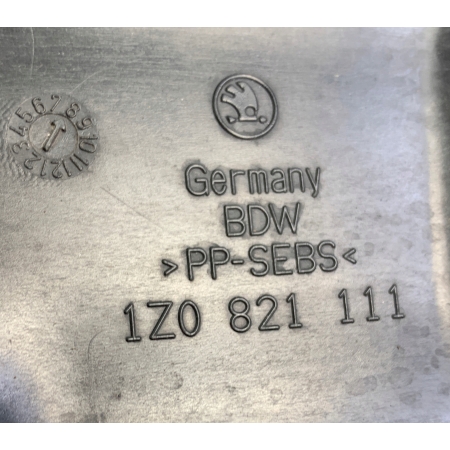 WYGŁUSZENIE BŁOTNIKA LEWE OCTAVIA II 1Z0821111