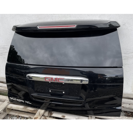 P8 GMC YUKON XL DENALI IV 2015 - KLAPA BAGAŻNIKA SZYNA KOMPLETNA 22756788