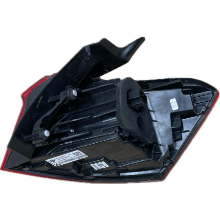 VW T-ROC LIFT 2021 - LAMPA LEWA TYŁ TYLNA BŁOTNIKA 2GA945207B
