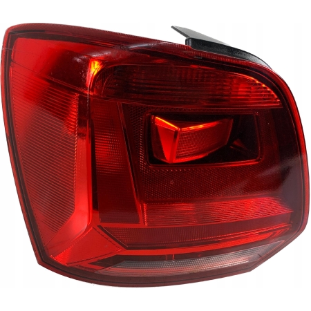 VW POLO VI 6C 14- LAMPA LEWA TYŁ 6C0945095K