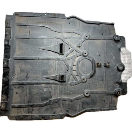 MERCEDES 247 118 CLA  PŁYTA OSŁONA PODWOZIA PRZECIWBŁOTNA  A2475202600