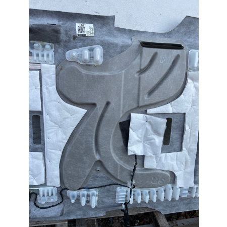 O2 CADILLAC ESCALADE IV 2014 -  PODSUFITKA JAWORZE BIELSKO 84061844