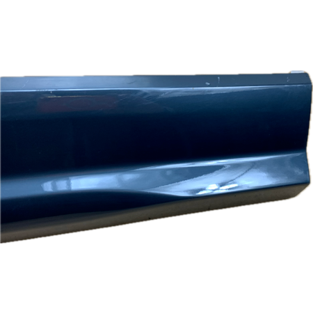 L33 AUDI Q2 81A LISTWA DRZWI PRAWA PRZÓD 81A853960B