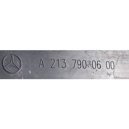 ^ MERCEDES W213 AMG 6.3 SPOILER LOTKA A2137900600