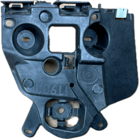 BMW 2 U06 ŚLIZG MOCOWANIE WSPORNIK ZDERZAKA LEWY TYŁ 8739139