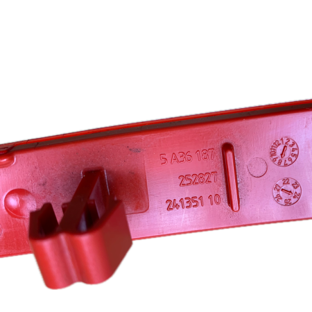 BMW 1 F70 BASIC LEWY ODBLASK ZDERZAKA TYŁ  TYLNY ORYGINALNY 5A36187