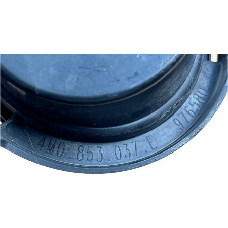 AUDI Q7 II 2016 - NAKŁADKA WZMOCNIENIE ZNACZKA ATRAPY 4M0853037E