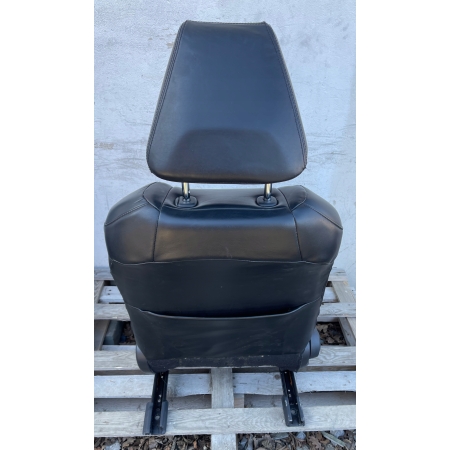 P4 TOYOTA RAV4 RAV-4 V 5 2020 - FOTEL PRAWY PRZÓD SKÓRA CZARNY