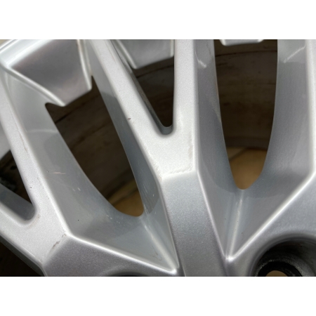 AUDI TT 8S ALUFELGA FELGA 18 CALI 5x112 8,5J ET50 8S0601025D