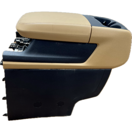 B3 KIA CARNIVAL IV 2020 - PODŁOKIETNIK TUNEL ŚRODKOWY 84602-R0000 JY2