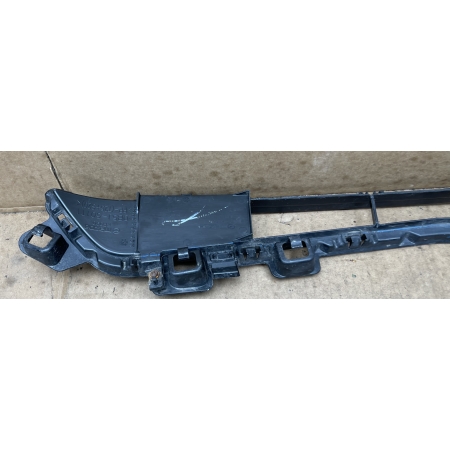 MAZDA 2 DJ 2014 - KRATKA ZDERZAKA ŚRODKOWA PRZÓD PRZEDNIA DB5J-501T1