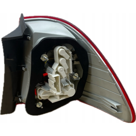 BMW 3 E91 LIFT LCI LAMPA LEWA TYŁ BŁOTNIKA LED 7289431 NOWA