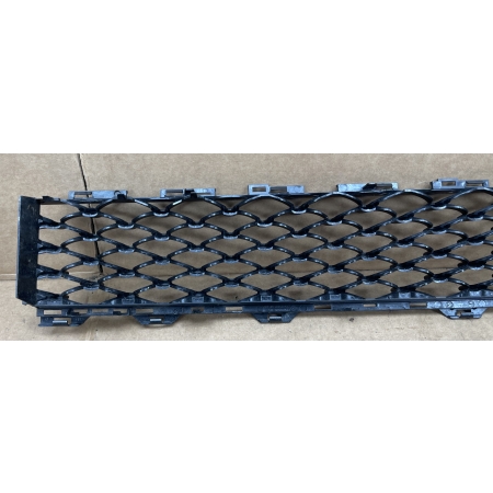 FIAT 500 LIFT KRATKA ATRAPA ŚRODKOWA ZDERZAKA PRZÓD PRZEDNIA 735619520