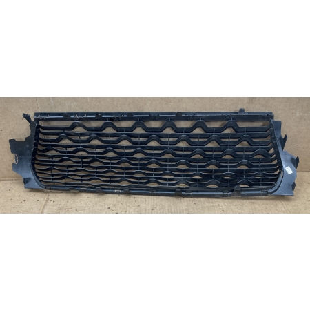 DACIA DUSTER II 2 2017- KRATKA ŚRODKOWA ZDERZAKA PRZÓD 622545490R