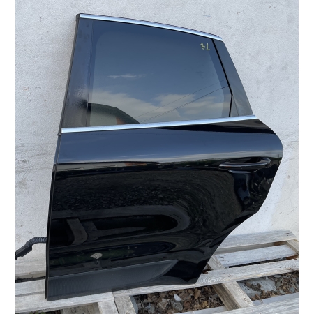 B1 PORSCHE MACAN S 2015 DRZWI LEWE TYŁ TYLNE 95B833311A A1 041