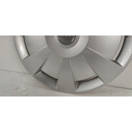 AK73 KOŁPAK AUDI A3 8V 16 CALI 8V0601147C ORYGINAŁ