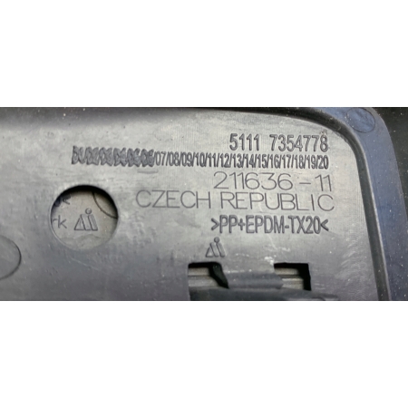 BMW F48 X1 KRATKA ZDERZAKA PRAWA PRZÓD 7354778