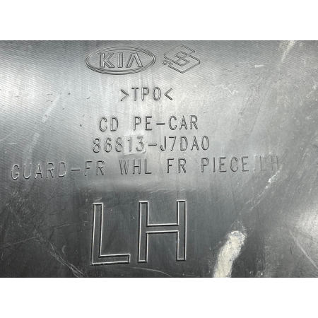 D17 KIA CEED III LIFT NADKOLE LEWE PRZEDNIE PRZÓD 86813-J7DA0