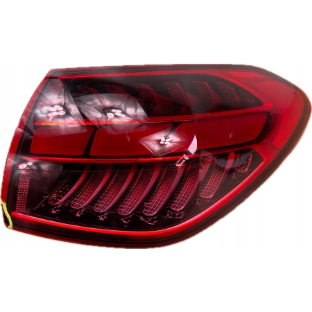 MERCEDES C-KLASA 206 KOMBI LED LAMPA TYLNA PRAWA TYŁ A2069061401 23.08.2022