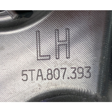 ŚLIZG ZDERZAKA LEWY TYŁ VW TOURAN II 5TA 5TA807393