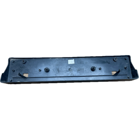 BMW 2 II U06 PODKŁADKA TABLICY REJESTRACYJNEJ PRZÓD 8737246