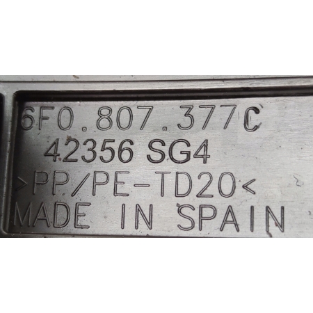 ŚLIZG ZDERZAKA LEWY TYŁ SEAT IBIZA V 6F0807377C