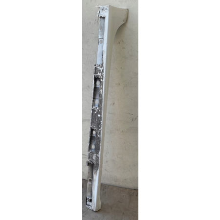 TOYOTA YARIS IV 2020 - LISTWA PROGOWA PRAWA 75851-0D100