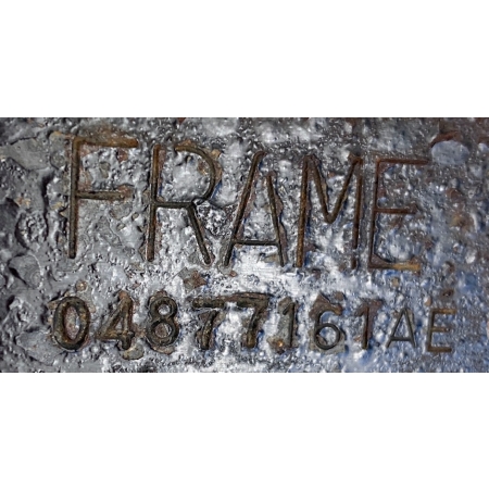 U1 DODGE RAM 1500 IV LIFT 14- 4X4 LEWY WAHACZ TYŁ TYLNY 04877161AE