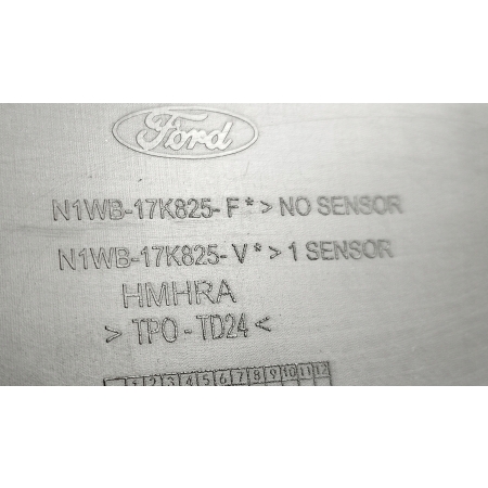 FORD RANGER 22- LISTWA ZDERZAKA TYŁ LEWA POD PDC N1WB-17K825-V