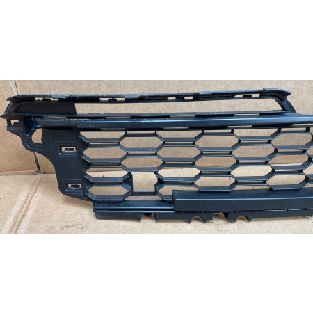 SKODA KAMIQ 2019 - ATRAPA KRATKA ZDERZAKA PRZEDNIEGO ŚRODKOWA 658853677