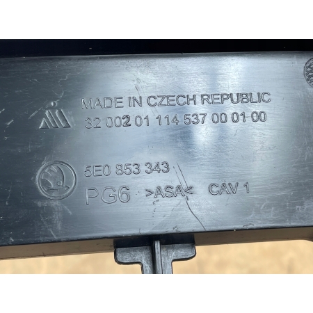 SKODA OCTAVIA 3 III OSŁONA GÓRNA PASA PRZEDNIEGO PRZÓD 5E0853343