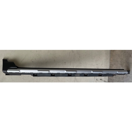 LPA301 VW PASSAT B8 ALLTRACK LISTWA PROGOWA PRAWA 3G9853856B