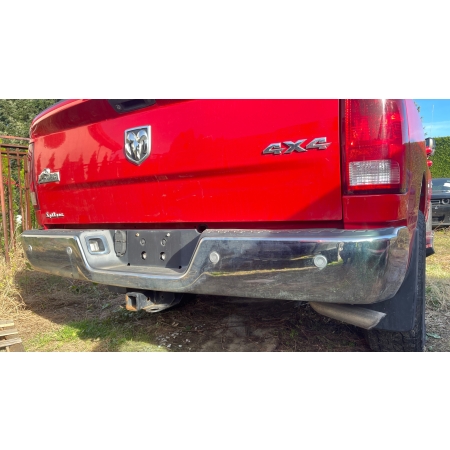 U1 DODGE RAM 1500 IV LIFT 14- ZDERZAK CHROM TYŁ TYLNY KOMPLETNY PDC