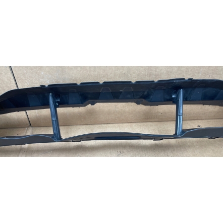 AUDI Q6 E-TRON KIEROWNICA WLOT POWIETRZA 85H121333C