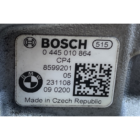 5 JEEP MASERATI 3.0D POMPA WTRYSKOWA 0445010696 35022143F