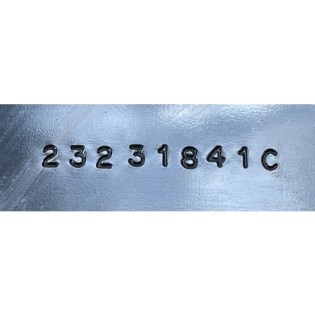 O2 CADILLAC ESCALADE IV 2014 -  WSPORNIK PODSTAWA AKUMULATORA 23231841C