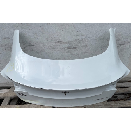 TESLA III MODEL 3 KLAPA TYŁ TYLNA POKRYWA BAGAŻNIKA