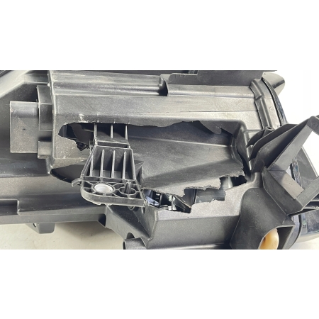 VW ID3 LAMPA PRZÓD PRAWA FULL LED 10B941006A