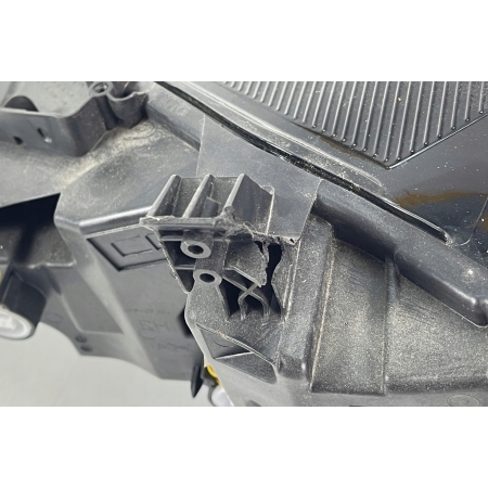 VW ID3 LAMPA PRZÓD PRAWA FULL LED 10B941006A